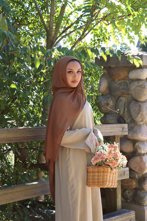 Soraya Embroidery linen Abaya- Beige