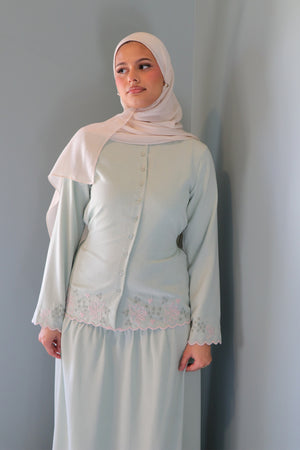 Camelia Linen Embroidery Set - Mint Blue