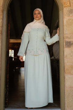 Camelia Linen Embroidery Set - Mint Blue