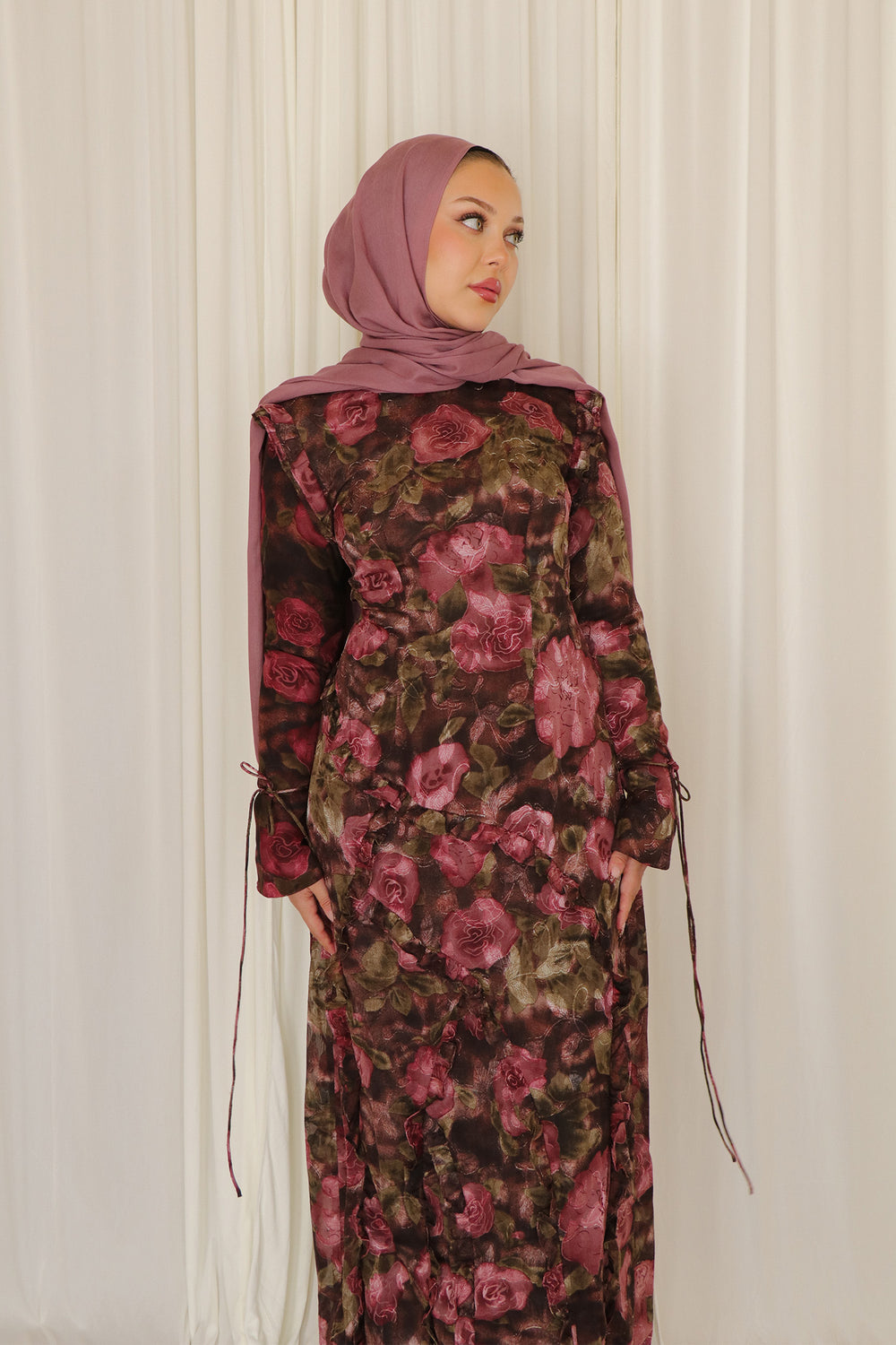 Daisy Lace Floral Dress- Plum