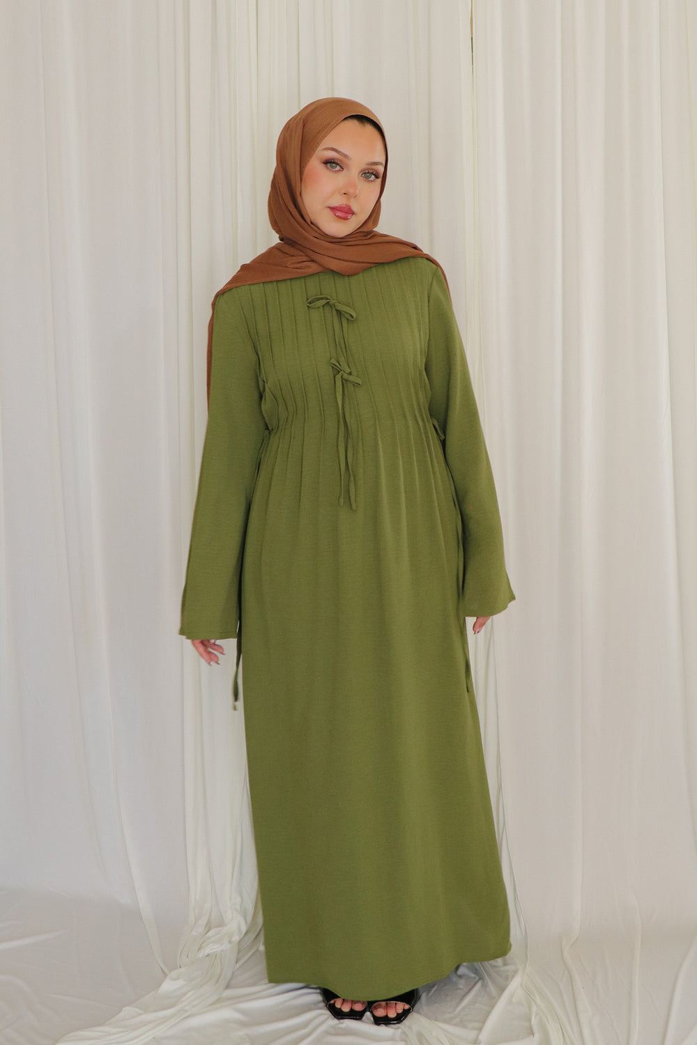 Noor Linen Essential Abaya- Matcha Green
