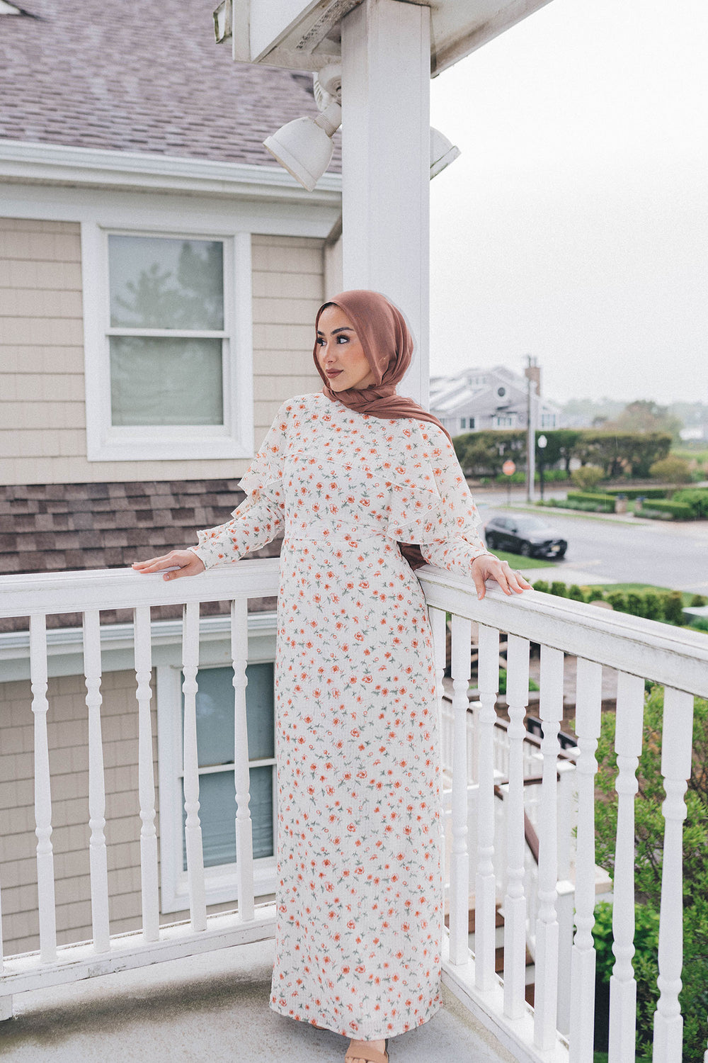 Maye Ruffle Floral Dress- White