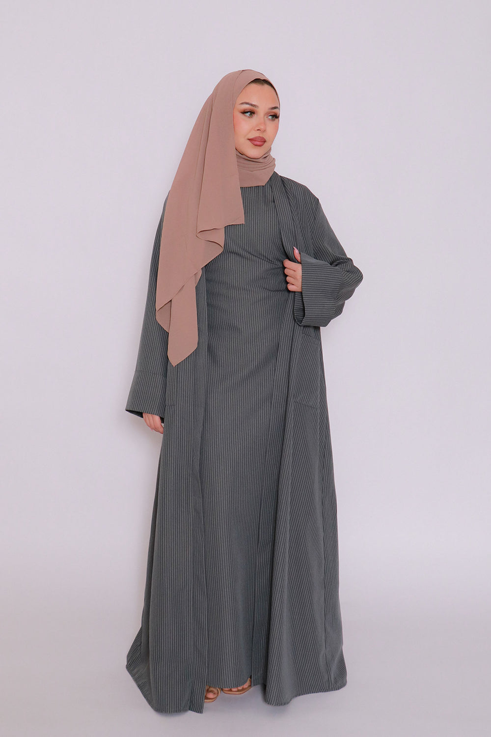 Rana Stripe Abaya Set- Koala Gray