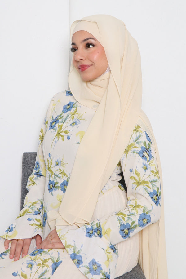 Laila Matching Chiffon Hijab Set- Cream