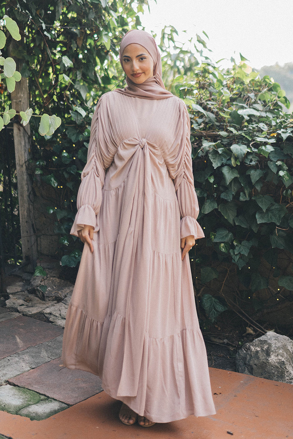 Saleema Chiffon Open Abaya- Dusty Rose