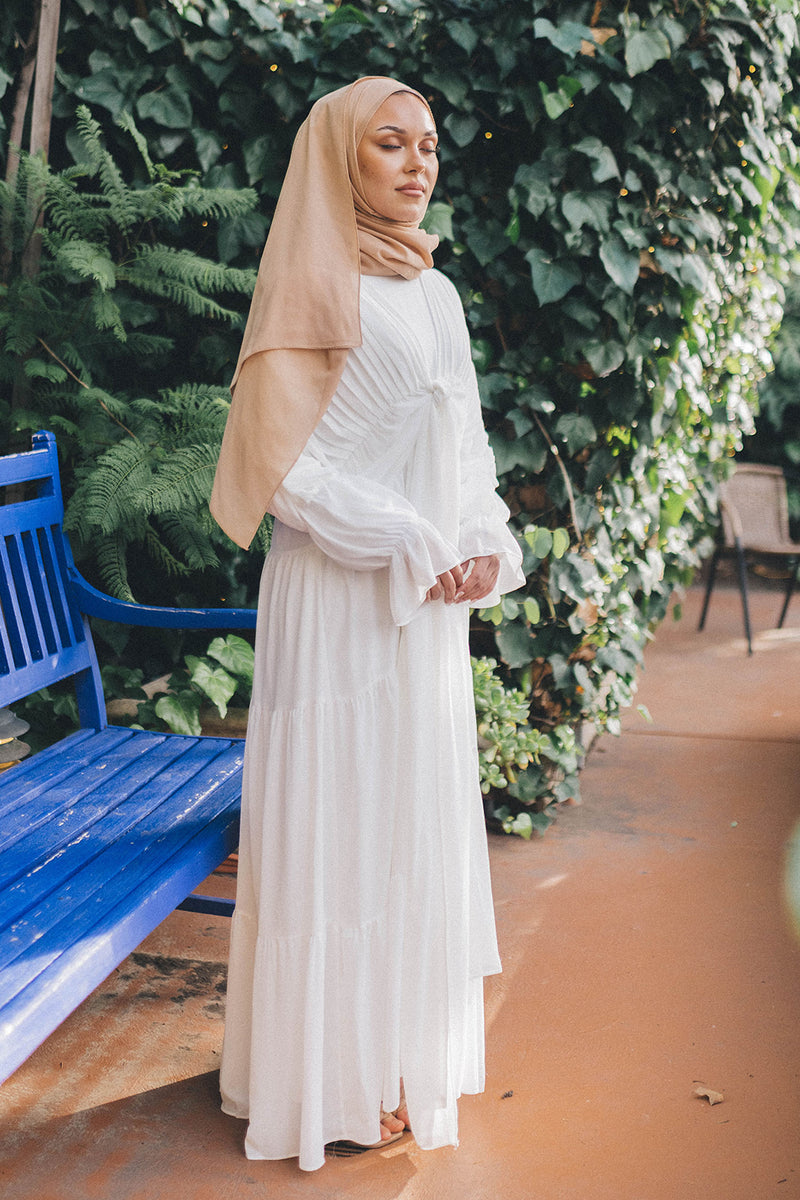 Saleema Chiffon Open Abaya- Off White