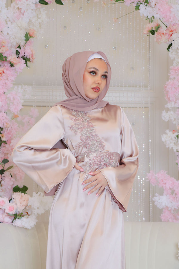 Jocelyn Lace Satin Dress- Blush Pink