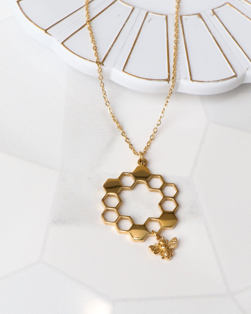 The Nahla & It's Honey Necklace | Premium