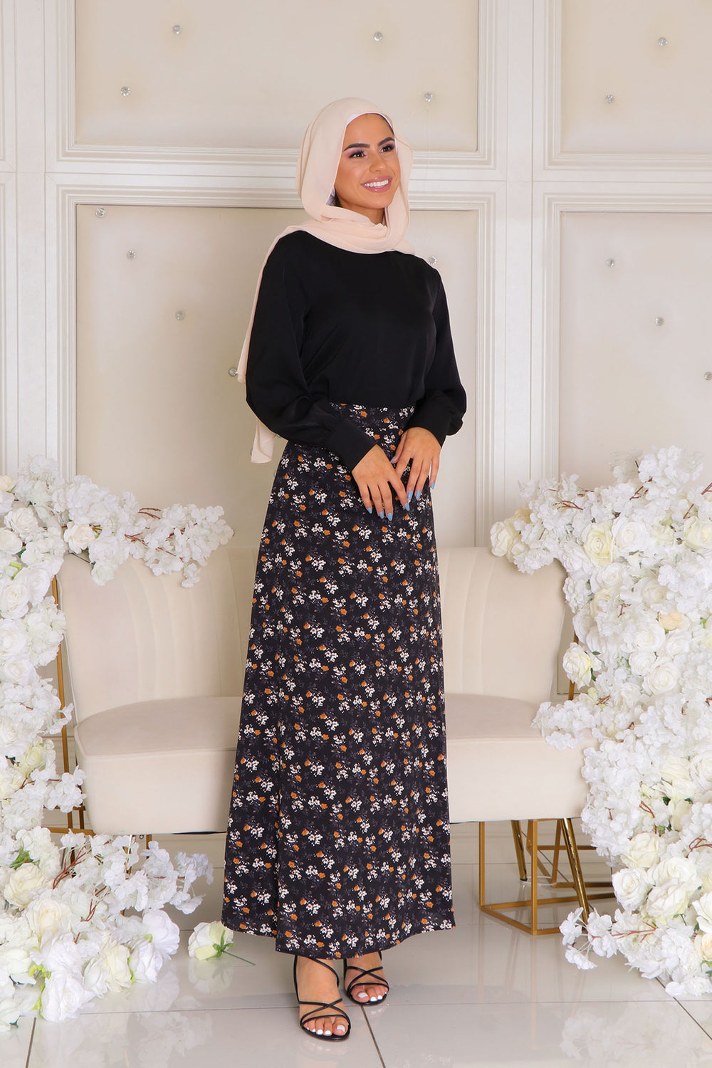 Naomi Floral Skirt- Black & White