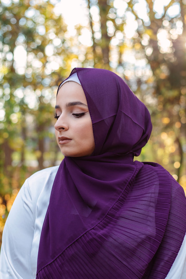 Purple crinkled chiffon scarf